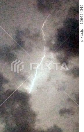 雷 雷 136434349