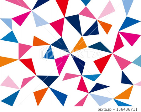 幾何学模様　三角形　白背景　カラフル 136436711