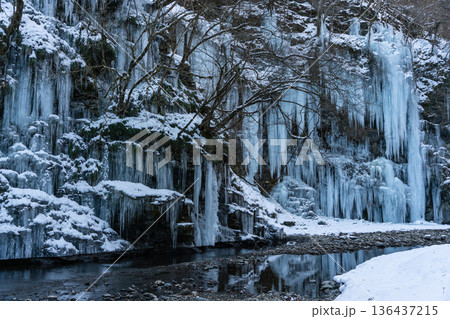 三十槌の氷柱 秩父 三十槌の氷柱 秩父 136437215