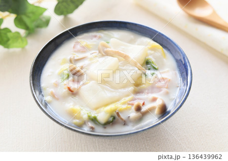 冬野菜、白菜のクリーム煮 136439962
