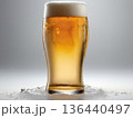 よく冷えたビール。 136440497