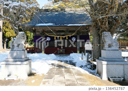 【多古町「松崎神社(坂東稲荷宮)」拝殿と参道】 【多古町「松崎神社(坂東稲荷宮)」拝殿と参道】 136452787