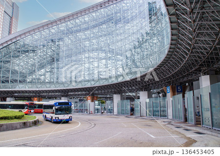 金沢駅・バスターミナル／石川県金沢市木ノ新保町3 136453405