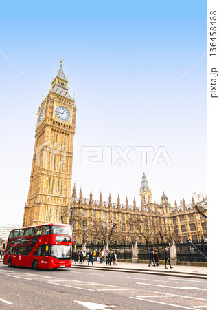 ロンドン　世界遺産　ウェストミンスター宮殿 136458488