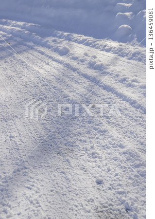 北海道の雪道 北海道の雪道 136459081
