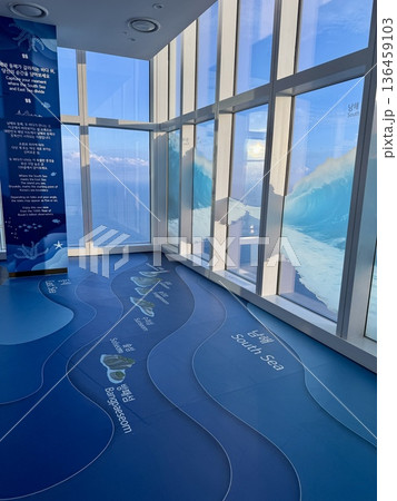 韓国釜山 海雲台の展望台から見た景色 韓国釜山 海雲台の展望台から見た景色 136459103