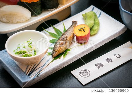 お弁当やおせち　お惣菜の画像 136460960