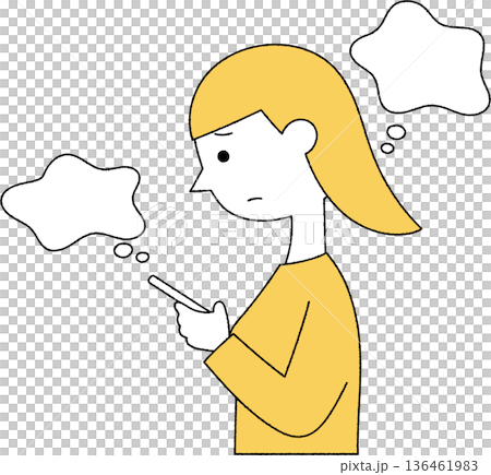一位黑白女子正在查看她的智慧型手機 一位黑白女子正在查看她的智慧型手機 136461983