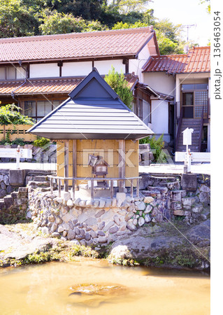 玉造温泉　湯閼伽の井戸 136463054