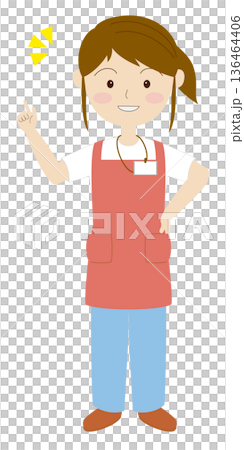 一位身穿圍裙、佩戴名牌的女士微笑著指著什麼。 136464406