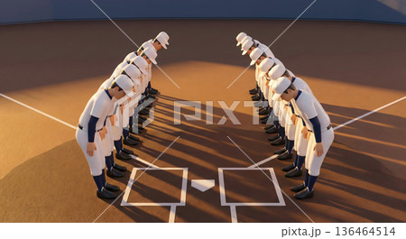 試合終了後、整列して一礼する両チームの高校球児 136464514