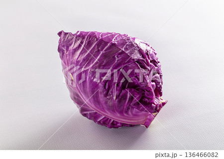 Ripe organic natural Violet cabbage 136466082