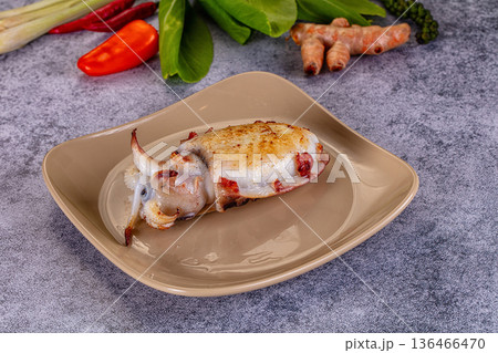Gourmet fried cuttlefish - protein diet Gourmet fried cuttlefish - protein diet 136466470