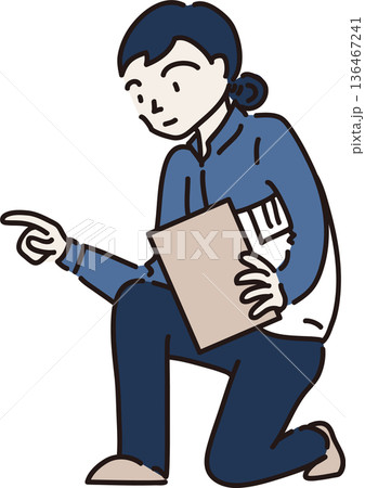 作業服を着た女性の全身イラスト 青色の制服 作業服を着た女性の全身イラスト 青色の制服 136467241