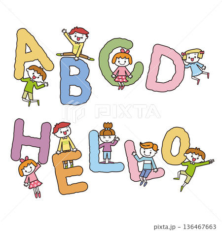 ローマ字を抱えて勉強を楽しく学習する子供達 136467663