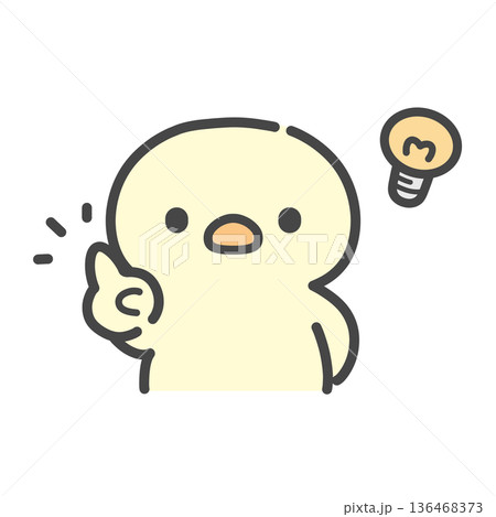 人差し指を立ててひらめく電球を浮かべるひよこの手書きイラスト 136468373