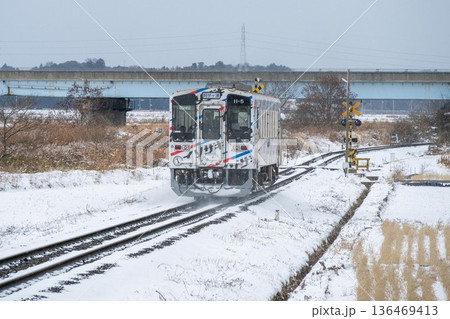 雪のひたちなか海浜鉄道 136469413