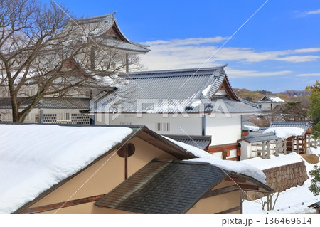【石川県】白銀の金沢城（橋爪門続櫓） 136469614
