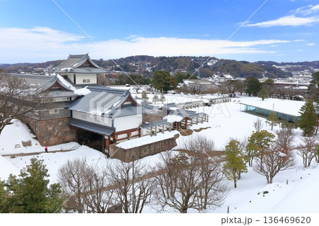 【石川県】白銀の金沢城（橋爪門続櫓） 136469620