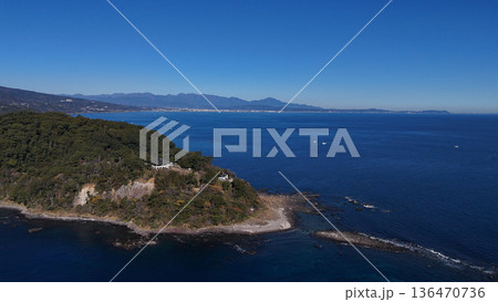 真鶴半島（空撮） , 神奈川県足柄下郡,日本 136470736