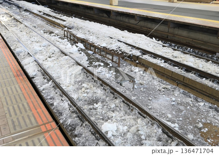 積雪 積雪 136471704