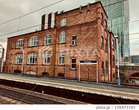 マンチェスターのディーンズゲート駅 136473385