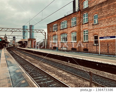 マンチェスターのディーンズゲート駅 136473386