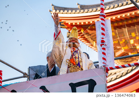 大須観音の節分会、鬼追いの儀式〈愛知県名古屋市〉 136474063