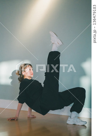 dance practice 136479183