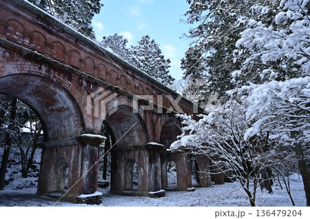 銀世界の水路閣(南禅寺) 銀世界の水路閣(南禅寺) 136479204