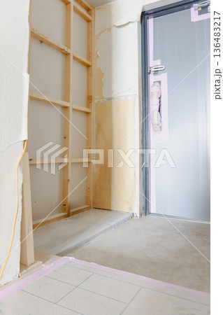 シューズボックス下駄箱　リフォーム　玄関　マンション 136483217