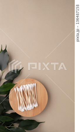 Bamboo cotton swabs for eco-friendly personal hygiene 136487158