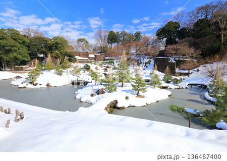 【石川県】白銀の金沢城　玉泉院丸庭園 136487400