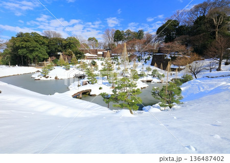 【石川県】白銀の金沢城　玉泉院丸庭園 136487402