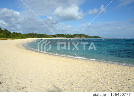 土盛海岸 奄美大島 土盛海岸 奄美大島 136490777
