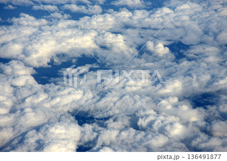 天空 雲海 天空 雲海 136491877