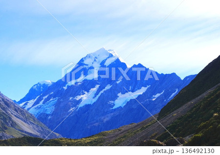 絶景！ニュージーランド最高峰マウントクック 136492130