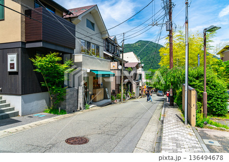 【神奈川県】素敵なお店が並ぶ強羅駅周辺の街並み 【神奈川県】素敵なお店が並ぶ強羅駅周辺の街並み 136494678