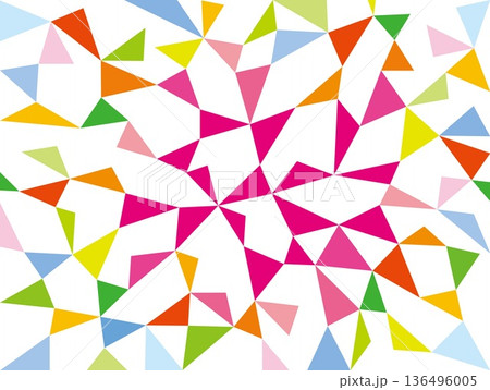 幾何学模様　三角形　白背景　カラフル　ピンク 136496005