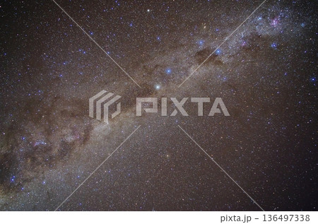 ニュージーランドの満天の星空 136497338