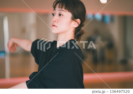 dance practice dance practice 136497520