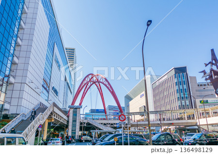 東京都の都市風景 立川駅北口ロータリー 東京都の都市風景 立川駅北口ロータリー 136498129