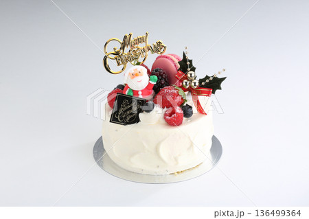 クリスマスケーキ 136499364