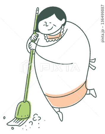 ほうきで掃除をする高齢女性 136499887