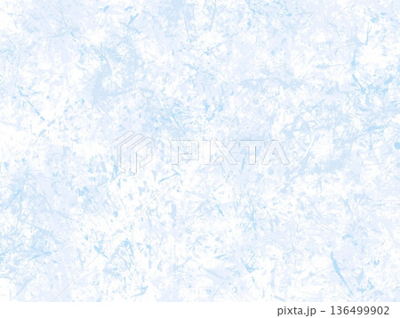 清涼感のあるブルーグラデーションの水彩手描き和風テクスチャ背景 136499902