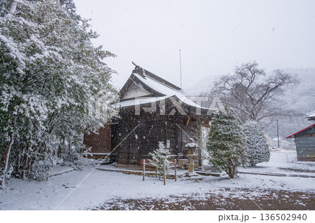 雪化粧の石座神社 神奈川県秦野市鶴巻 雪化粧の石座神社 神奈川県秦野市鶴巻 136502940