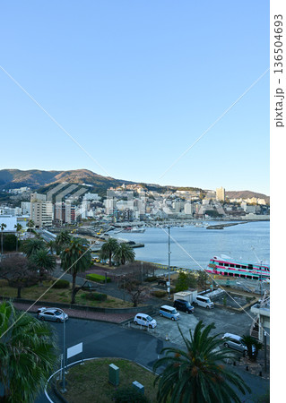 熱海海岸の夕景 熱海海岸の夕景 136504693