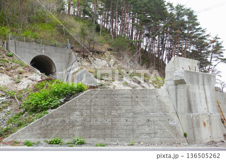 東日本大震災の爪痕 1205 06 東日本大震災の爪痕 1205 06 136505262