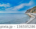 海と空 136505286