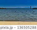 海と空 136505288